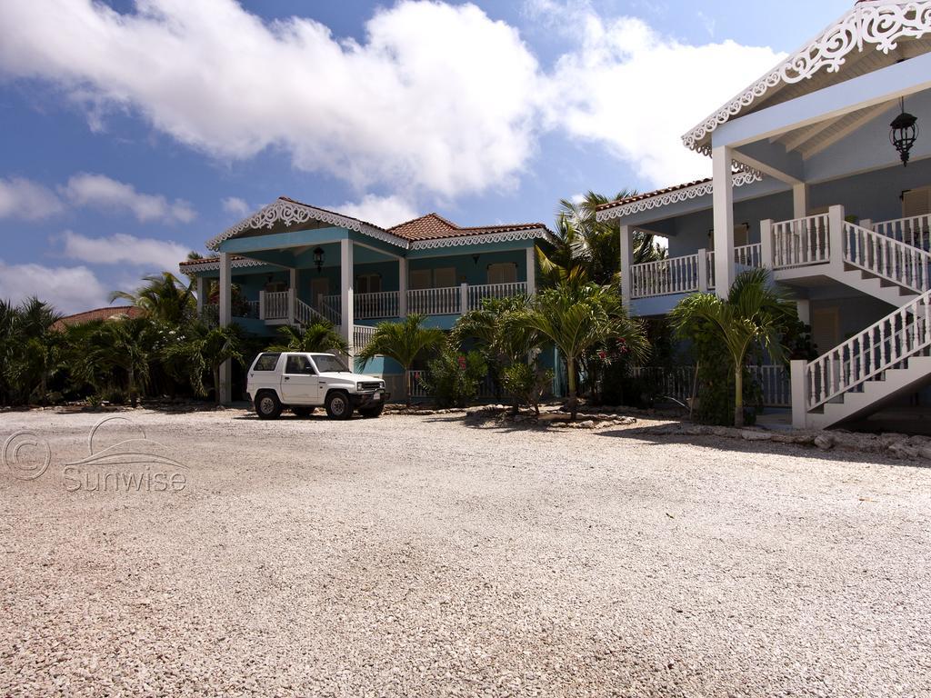 Ocean Blue Bonaire Apartment Кралендижк Екстериор снимка